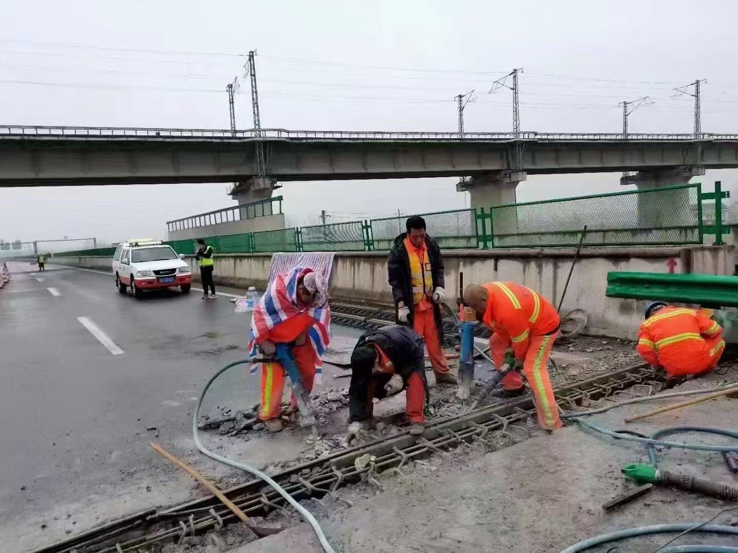 双流桥梁伸缩缝抢修料